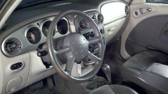 Chrysler PT Cruiser 2001 photo 18