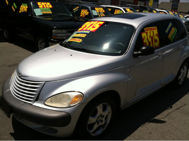 Chrysler PT Cruiser Base SUV