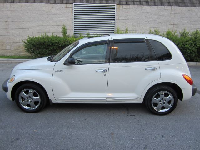 Chrysler PT Cruiser 2001 photo 2