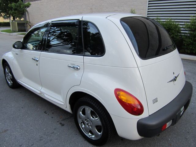 Chrysler PT Cruiser 2001 photo 3