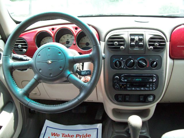 Chrysler PT Cruiser 2001 photo 4