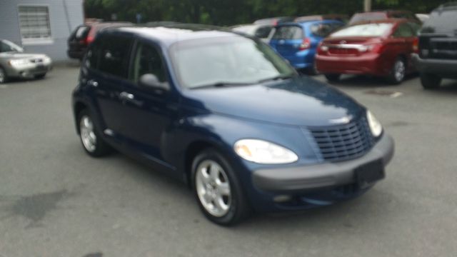 Chrysler PT Cruiser Base SUV