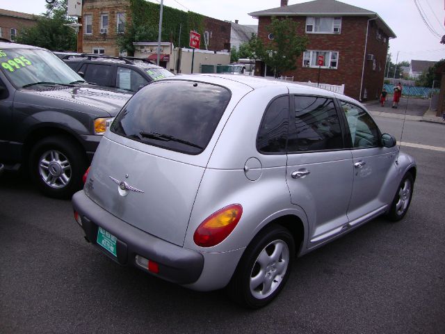 Chrysler PT Cruiser 2001 photo 3