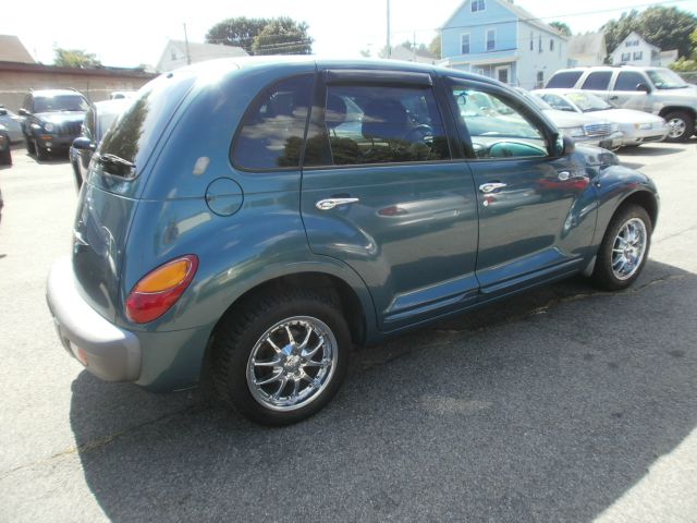 Chrysler PT Cruiser 2001 photo 3