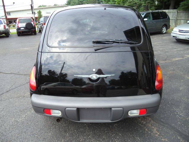 Chrysler PT Cruiser 2001 photo 2