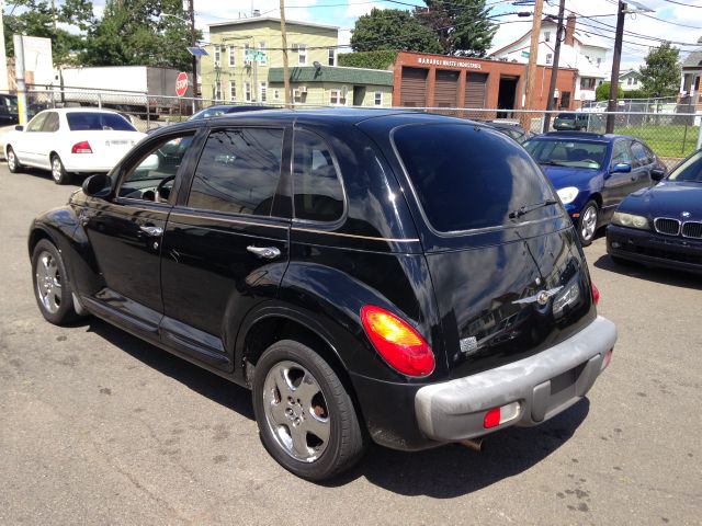 Chrysler PT Cruiser 2001 photo 2