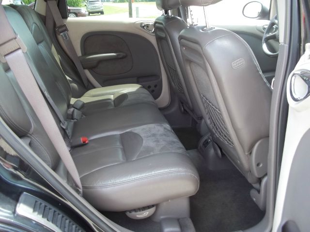 Chrysler PT Cruiser 2001 photo 13