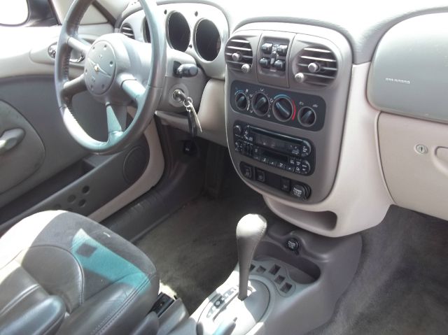 Chrysler PT Cruiser 2001 photo 2