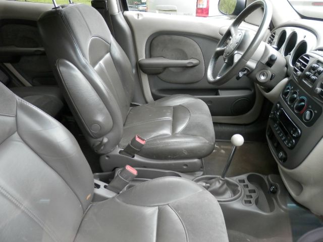 Chrysler PT Cruiser 2001 photo 2