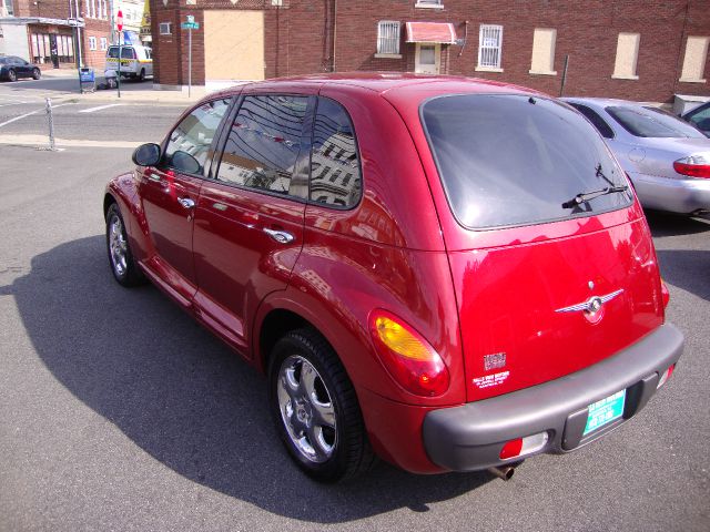 Chrysler PT Cruiser 2001 photo 2