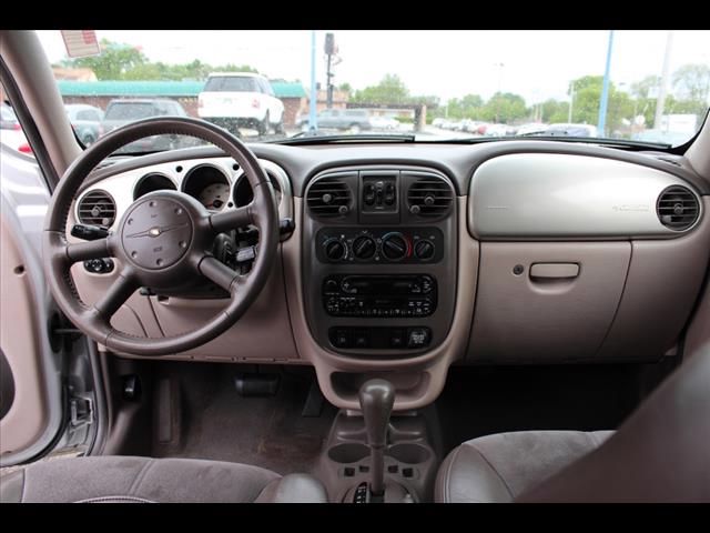 Chrysler PT Cruiser 2001 photo 14