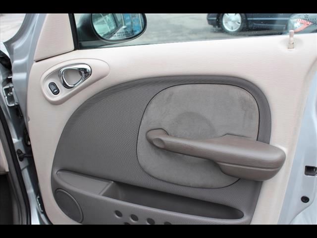 Chrysler PT Cruiser 2001 photo 5