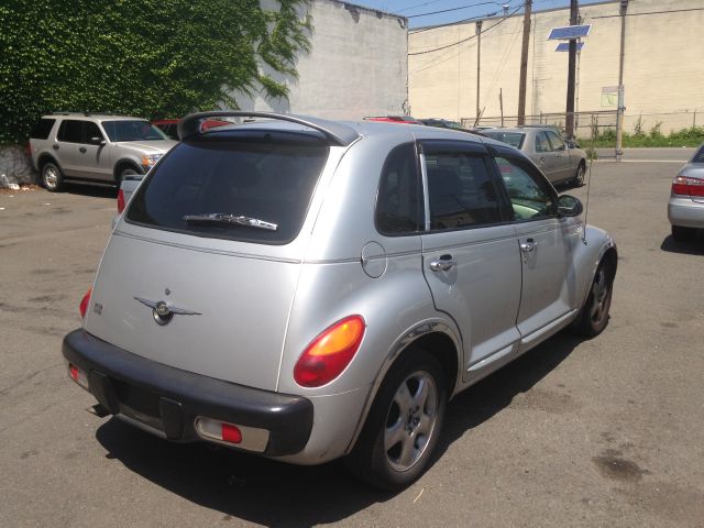 Chrysler PT Cruiser 2001 photo 2