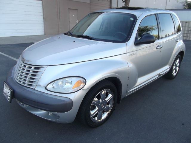 Chrysler PT Cruiser 2002 photo 1