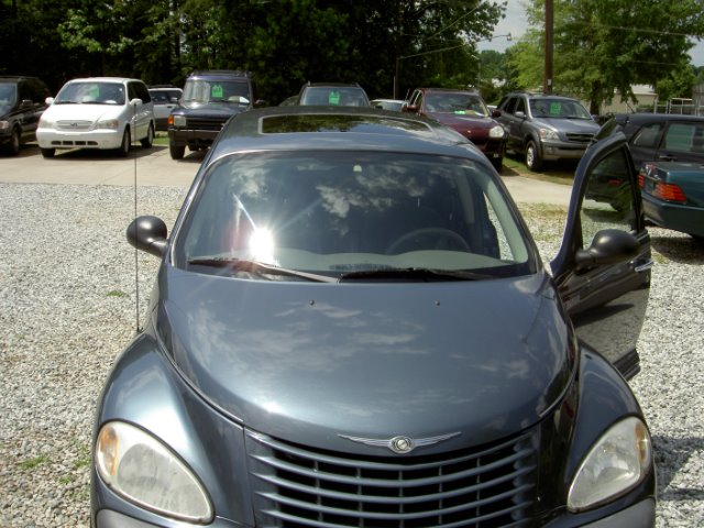 Chrysler PT Cruiser 2002 photo 2