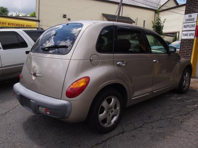 Chrysler PT Cruiser 2002 photo 4