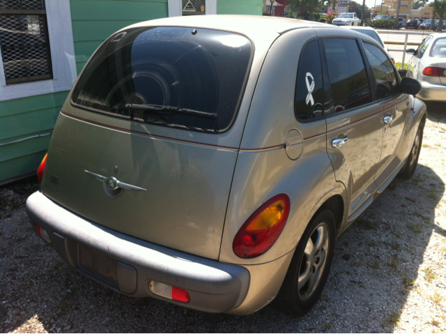 Chrysler PT Cruiser 2002 photo 3