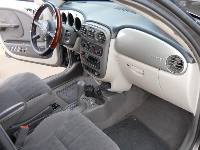 Chrysler PT Cruiser 2002 photo 4