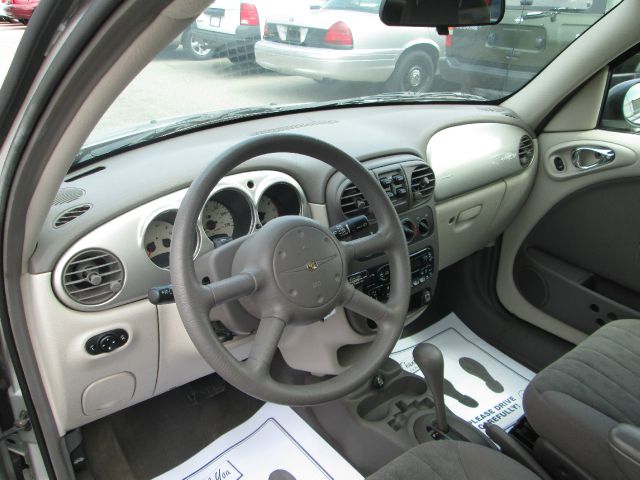 Chrysler PT Cruiser 2002 photo 1