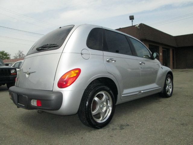 Chrysler PT Cruiser 2002 photo 4