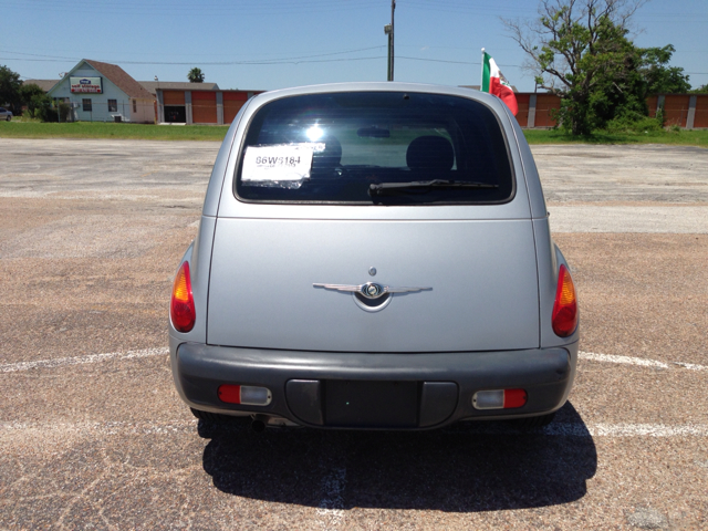 Chrysler PT Cruiser 2002 photo 18