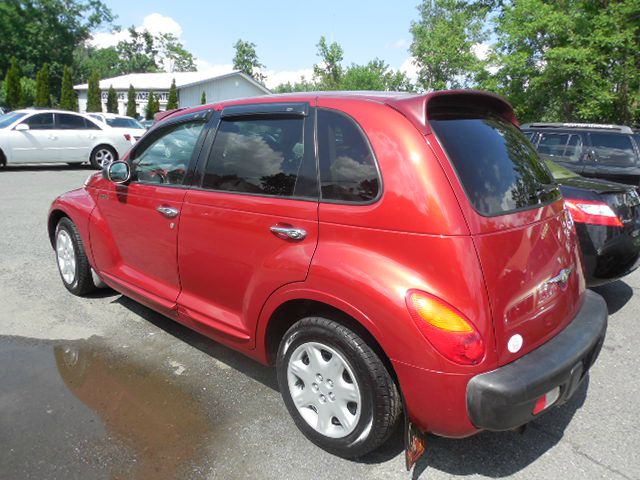 Chrysler PT Cruiser 2002 photo 1