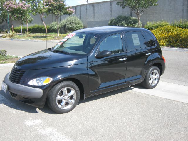 Chrysler PT Cruiser Base SUV