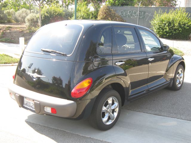 Chrysler PT Cruiser 2002 photo 3