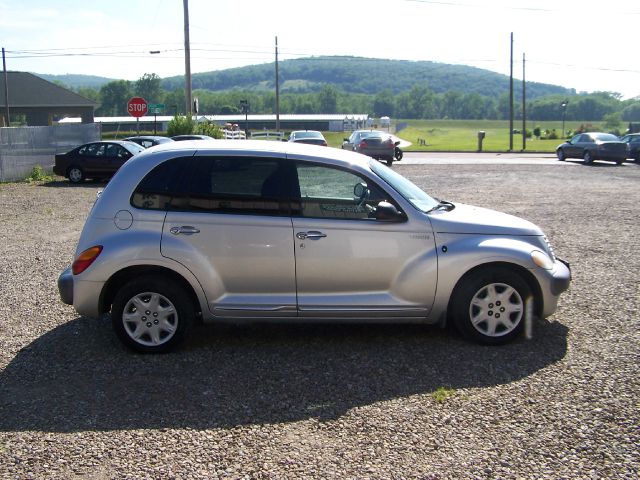 Chrysler PT Cruiser 2002 photo 3