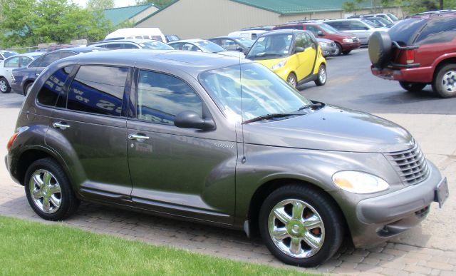 Chrysler PT Cruiser 2002 photo 1