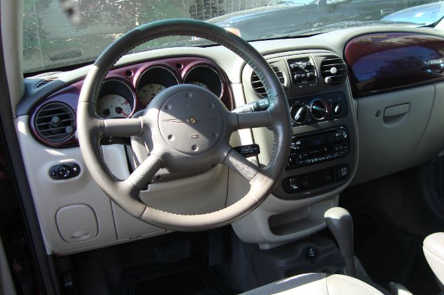 Chrysler PT Cruiser 2002 photo 1