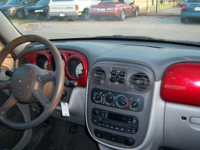 Chrysler PT Cruiser 2002 photo 1