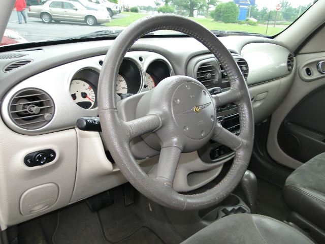 Chrysler PT Cruiser 2002 photo 10