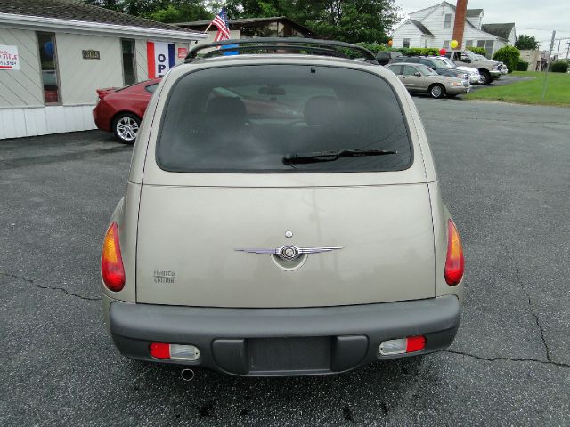 Chrysler PT Cruiser 2002 photo 15