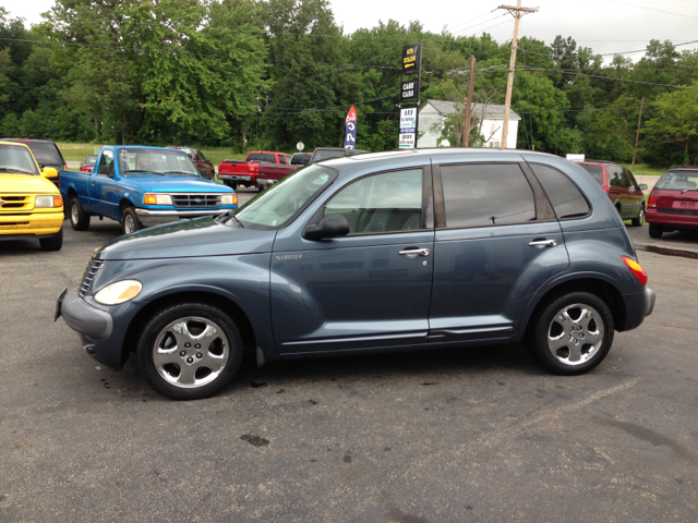 Chrysler PT Cruiser 2002 photo 2