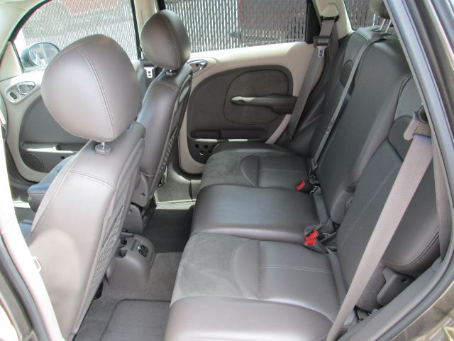 Chrysler PT Cruiser 2002 photo 1