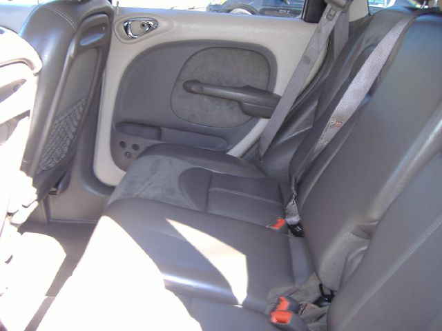 Chrysler PT Cruiser 2002 photo 1