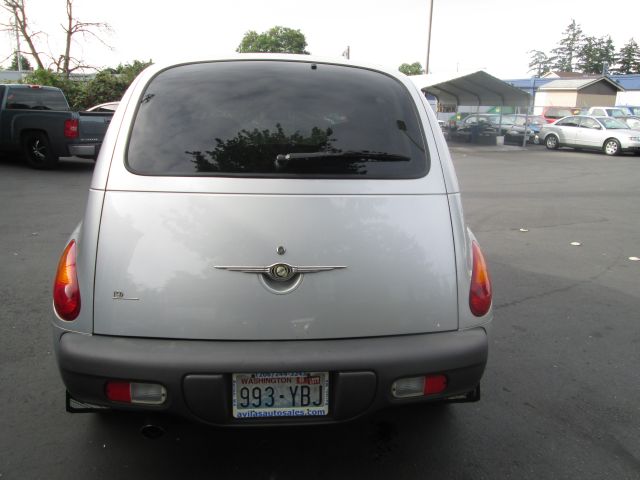 Chrysler PT Cruiser 2002 photo 2