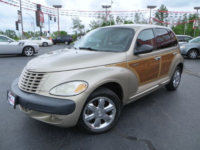 Chrysler PT Cruiser 2002 photo 1