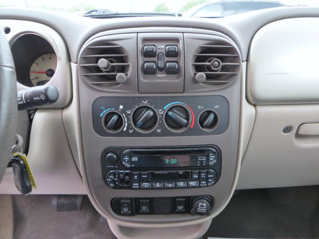 Chrysler PT Cruiser 2002 photo 4