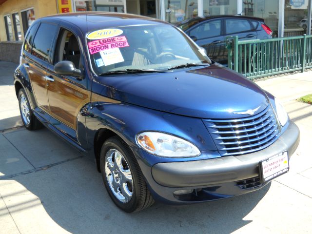 Chrysler PT Cruiser 2002 photo 2