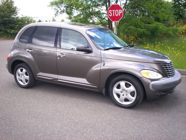 Chrysler PT Cruiser 2002 photo 2