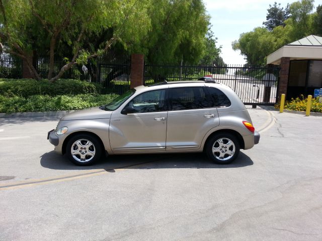 Chrysler PT Cruiser 2002 photo 13