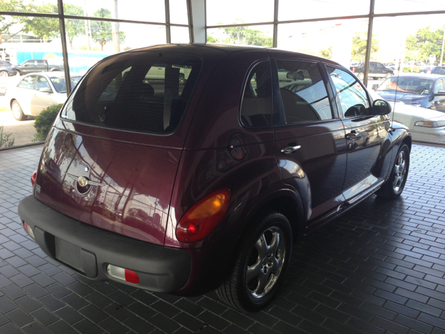 Chrysler PT Cruiser 2002 photo 1