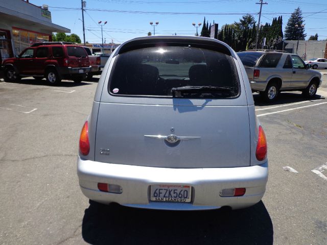 Chrysler PT Cruiser Limited SUV