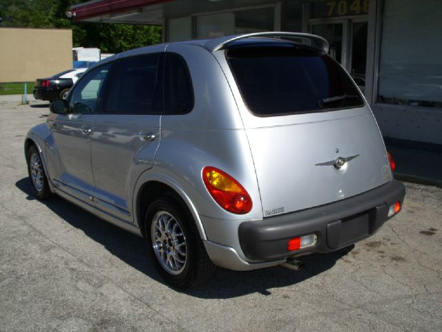 Chrysler PT Cruiser 2002 photo 1