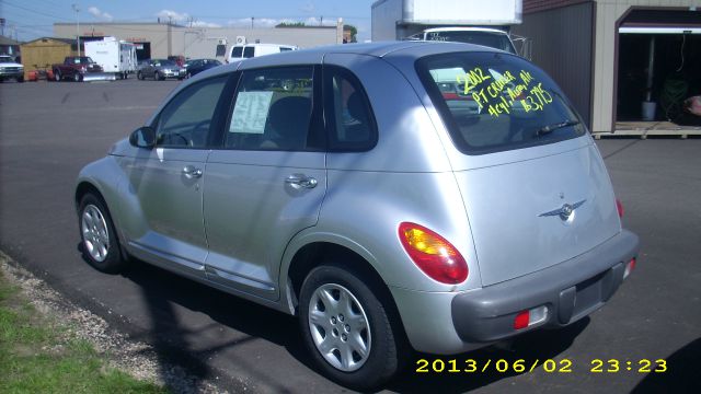 Chrysler PT Cruiser Base SUV