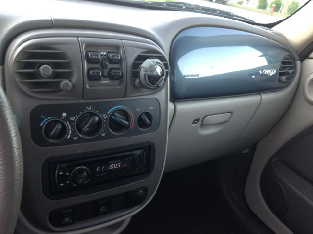 Chrysler PT Cruiser 2002 photo 3