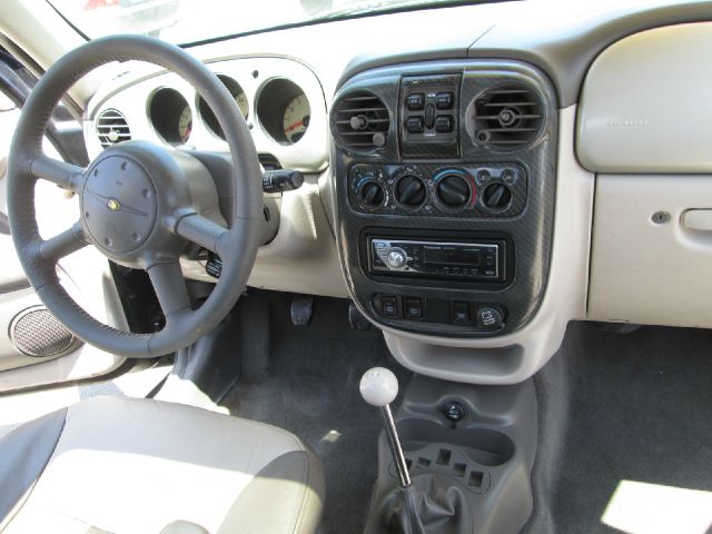 Chrysler PT Cruiser 2002 photo 9