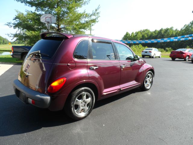 Chrysler PT Cruiser 2002 photo 2